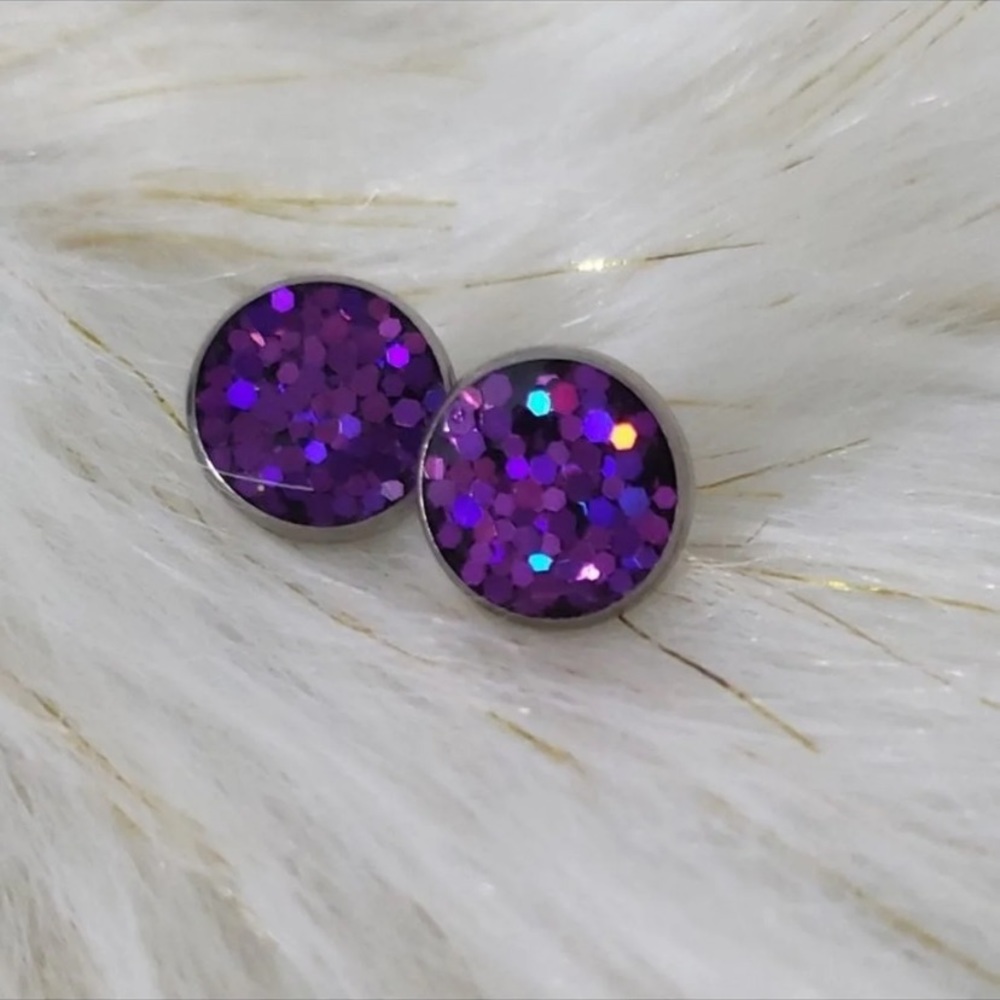 Glitter stud earrings